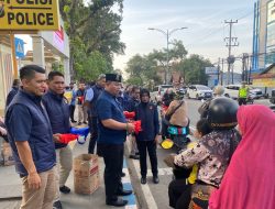 Ditresnarkoba Polda Jambi Bagikan Takjil kepada Masyarakat, Wujud Kepedulian di Bulan Ramadan.