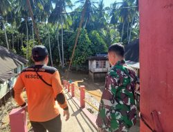 Banjir Landa Merangin dan Sarolangun, Korem 042/Gapu Bergerak Cepat Bantu Warga Terdampak.