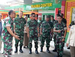 Danrem 042/Gapu Tekankan Tata Kelola Bersih dalam Rapat Dewan Pengawas Rumkit dr. Bratanata Jambi.
