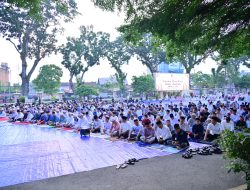 Pererat Silaturahmi, Polda Jambi Gelar Shalat Idul Adha 1447 H dan Berbagi Hewan Kurban.