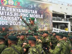 Berhasil Jaga Perbatasan dan Bantu Masyarakat Papua, Satgas Yonif 142/KJ Pulang dengan Prestasi Gemilang.