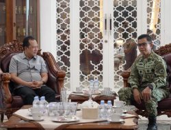 Perkuat Sinergi TNI dan Pemerintah Daerah, Danrem 042/Gapu Silaturahmi ke Rumah Dinas Bupati Muaro Jambi.