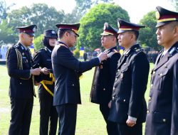 Kapolda Jambi Pimpin Upacara Hari Bhayangkara Ke-80, Teguhkan Komitmen “Polri untuk Masyarakat.