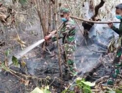 KARHUTLA KEMBALI TERJADI DI BATANGHARI, TIM GABUNGAN BERGERAK PADAMKAN API DI KAWASAN PT REKI.