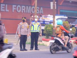 Kapolda Jambi dan Wakapolda Turun Langsung Atur Lalu Lintas, Wujud Nyata Polisi Bersama Masyarakat.